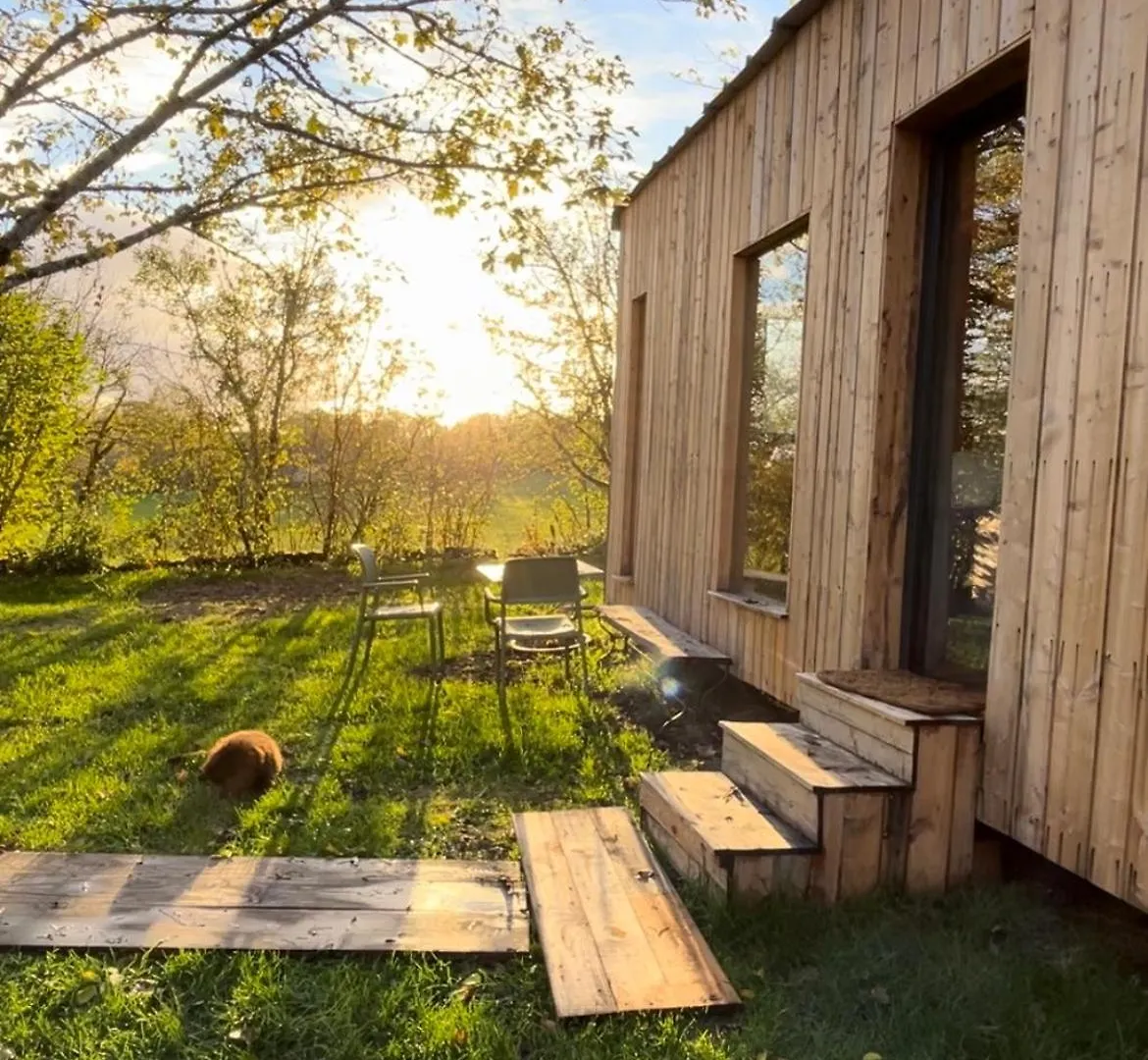 Les cabanes de Julie Lissac et Mouret Camping